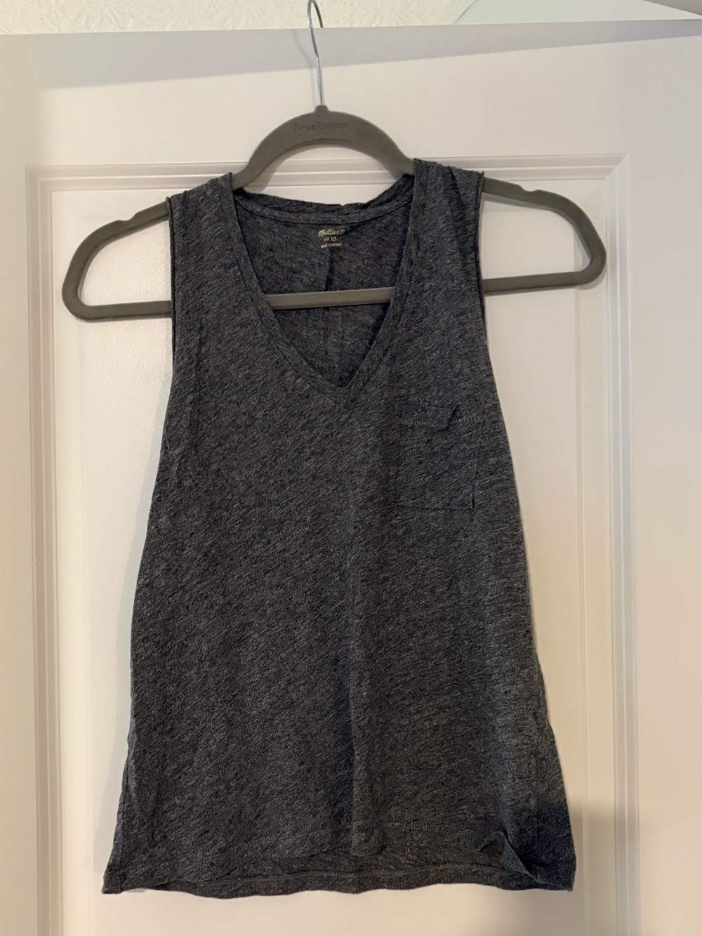 Madewell Dark Heather Gray V-Neck Tank Top Pocket XS